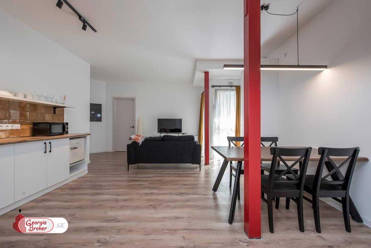 nearly repaired 2-room apartment for sale