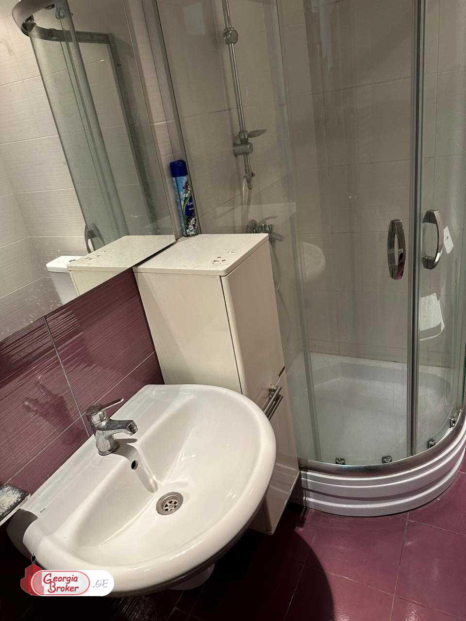 nearly repaired 4-room apartment for sale