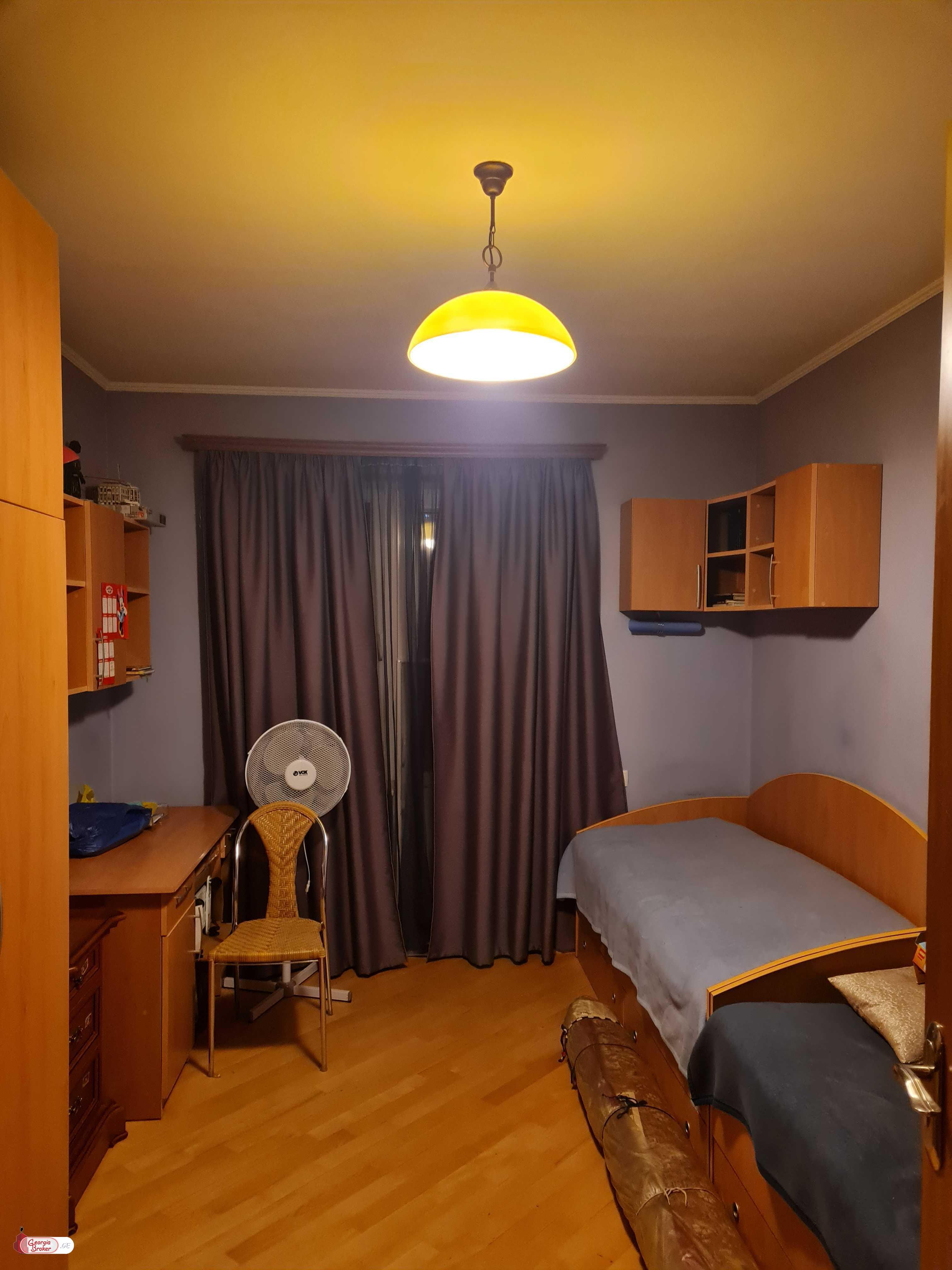 nearly repaired 3-room apartment for sale