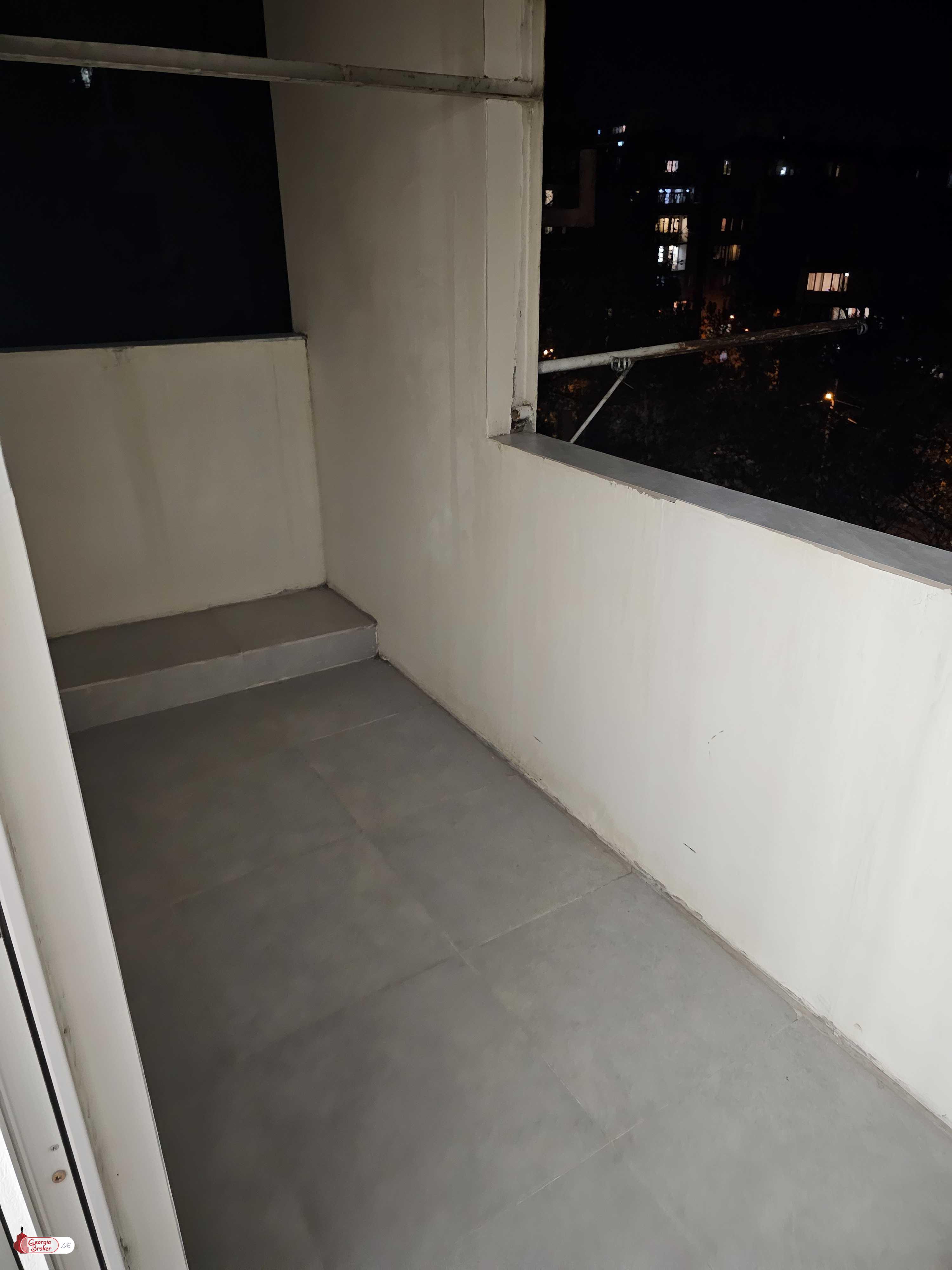 იყიდება ახალი გარემონტებული 3 ოთახიანი ბინა