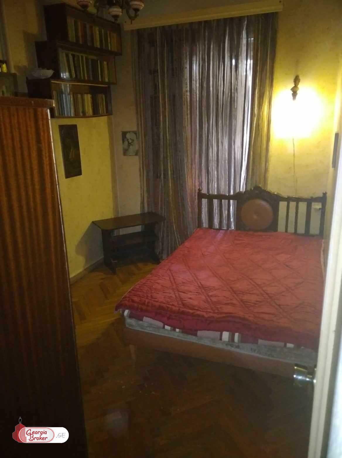 nearly repaired 4-room apartment for sale