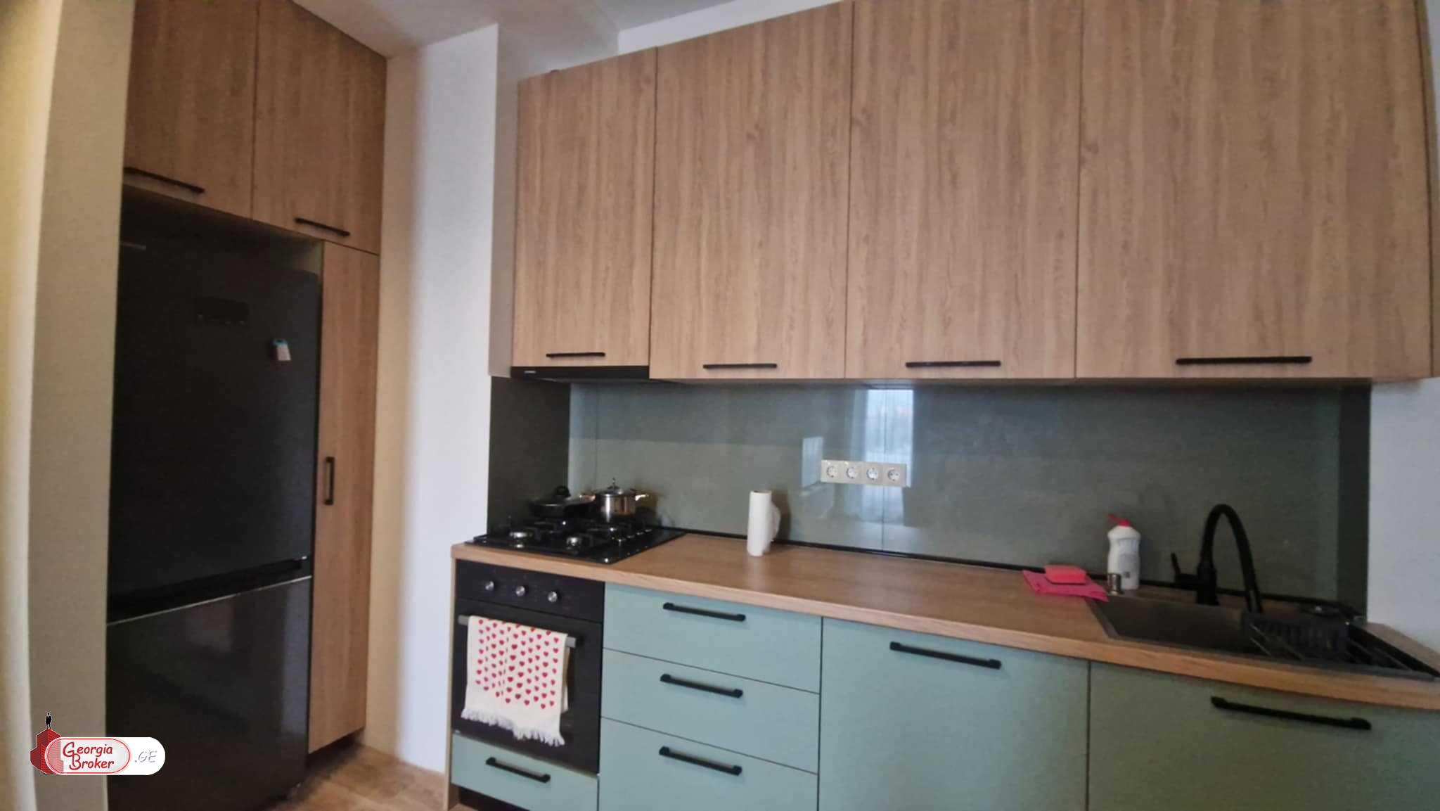 nearly repaired 2-room apartment for sale