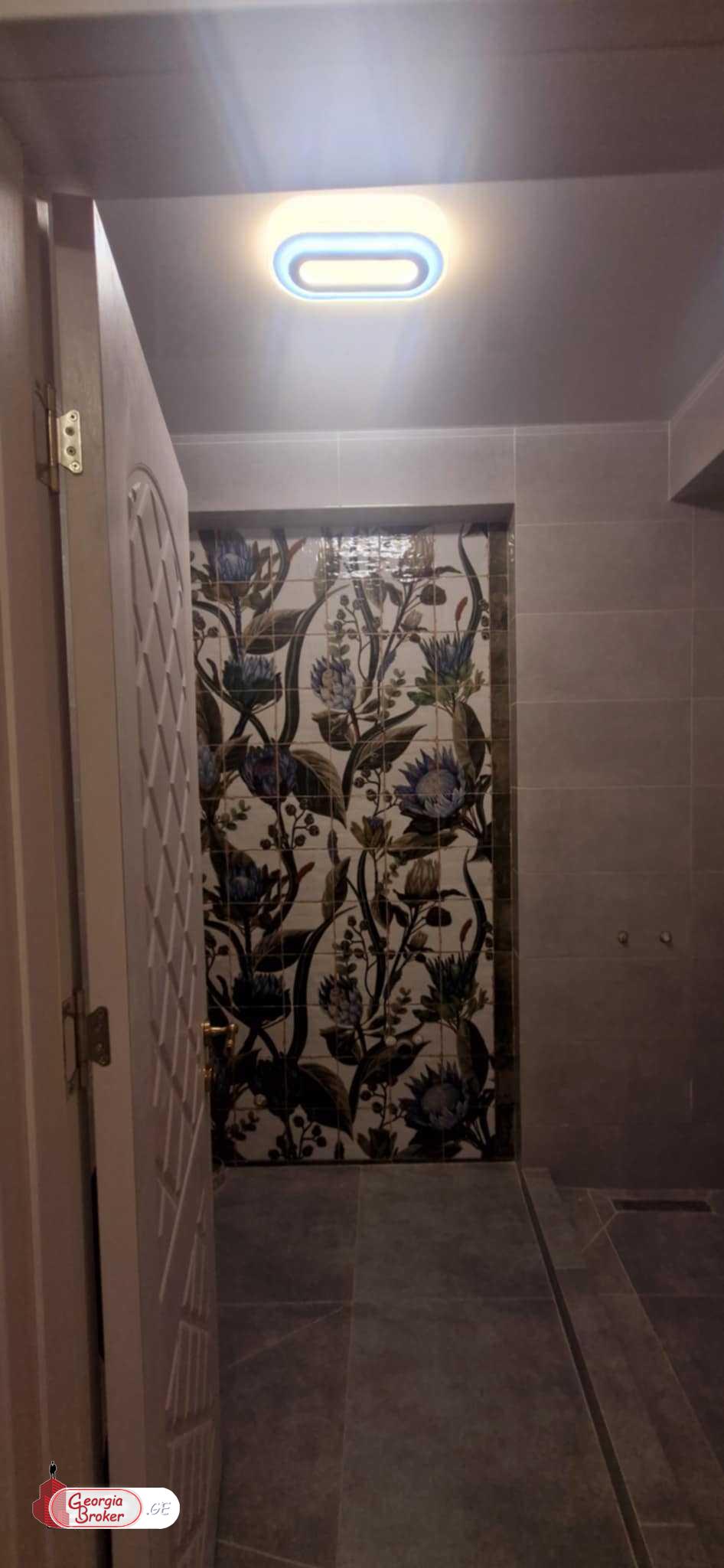 nearly repaired 3-room apartment for sale