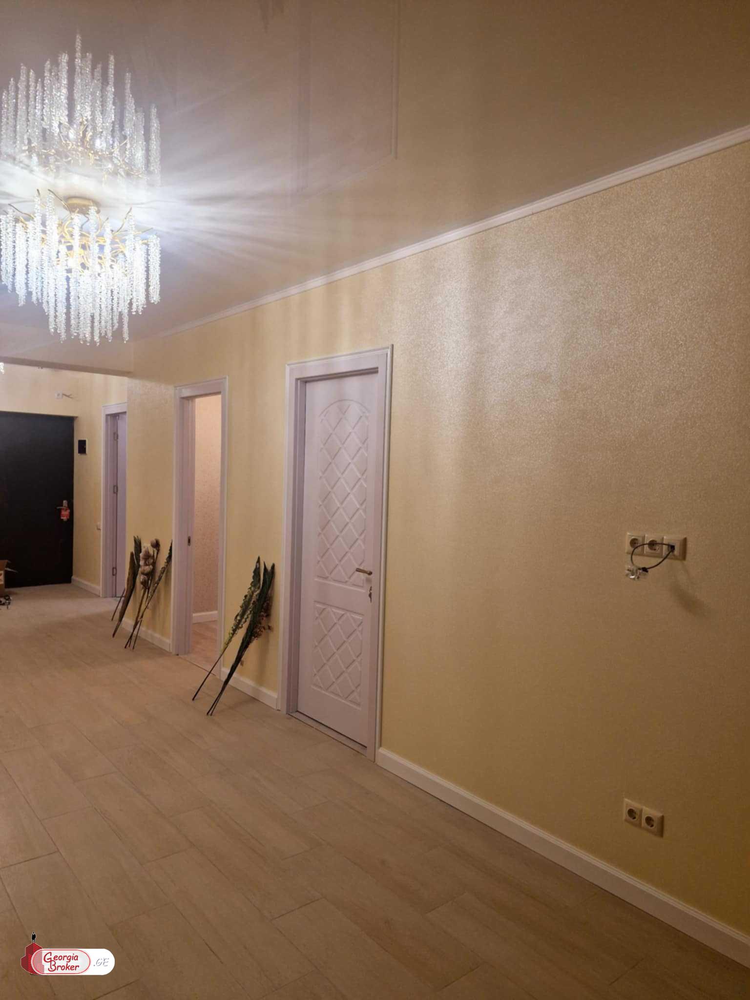 nearly repaired 3-room apartment for sale