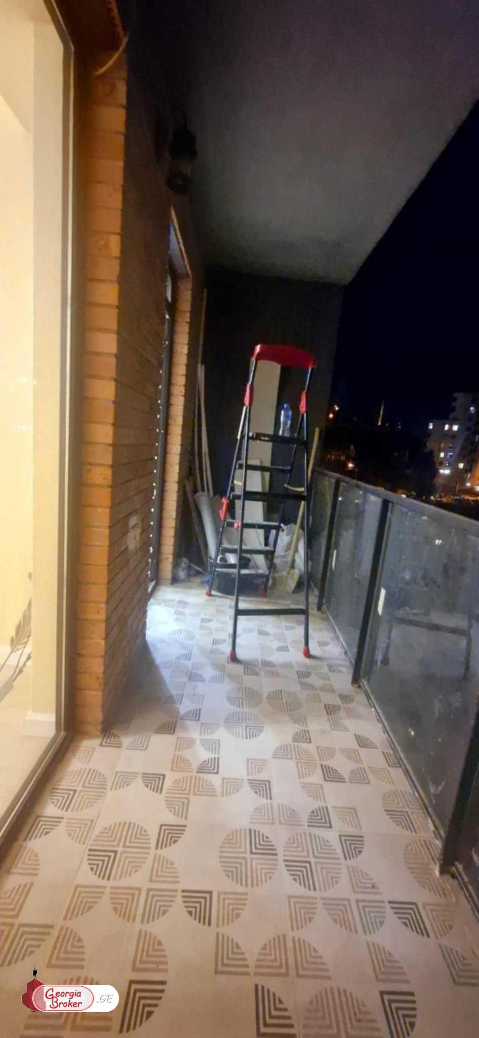 nearly repaired 3-room apartment for sale