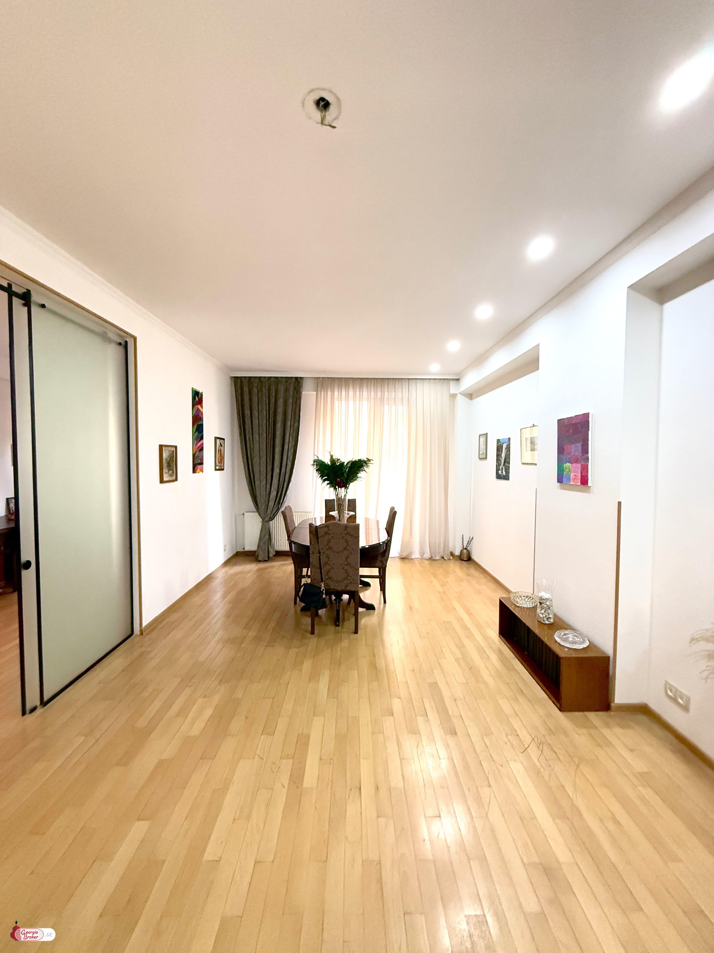 nearly repaired 4-room apartment for sale