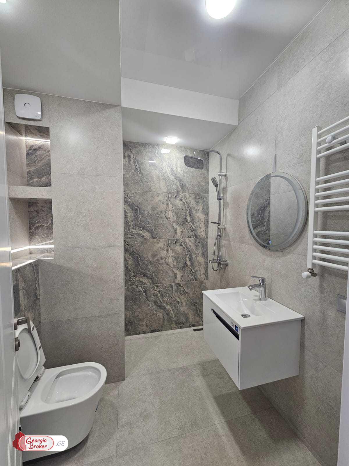 nearly repaired 3-room apartment for sale