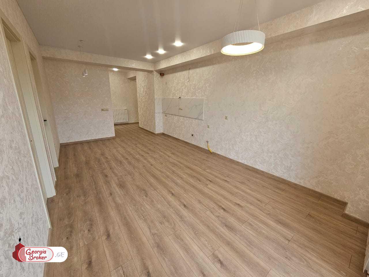 nearly repaired 4-room apartment for sale