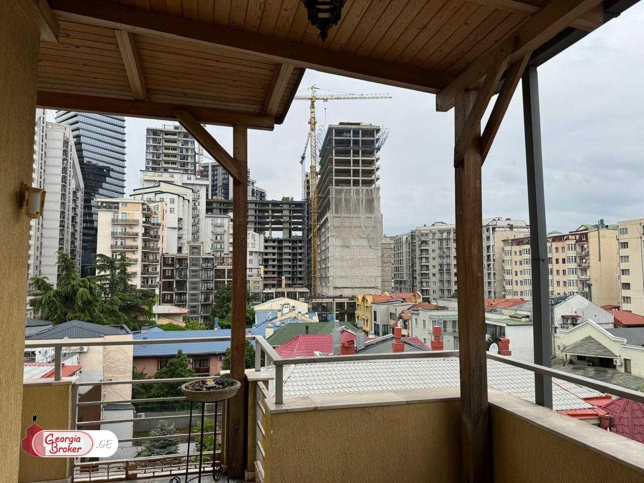 nearly repaired 4-room apartment for sale