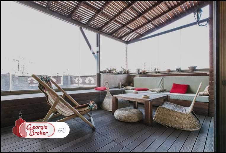 nearly repaired 4-room apartment for rent