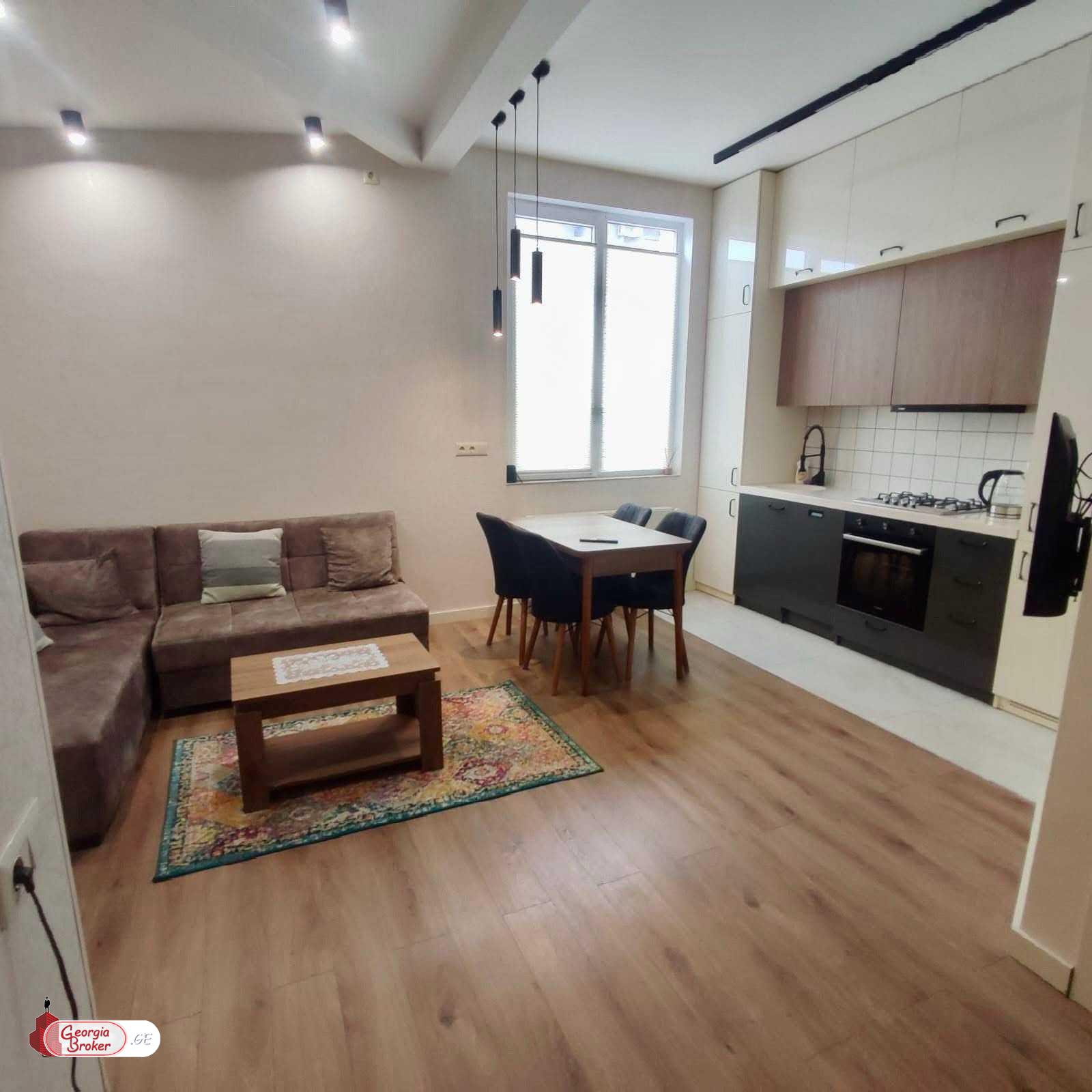 იყიდება ახალი გარემონტებული 3 ოთახიანი ბინა