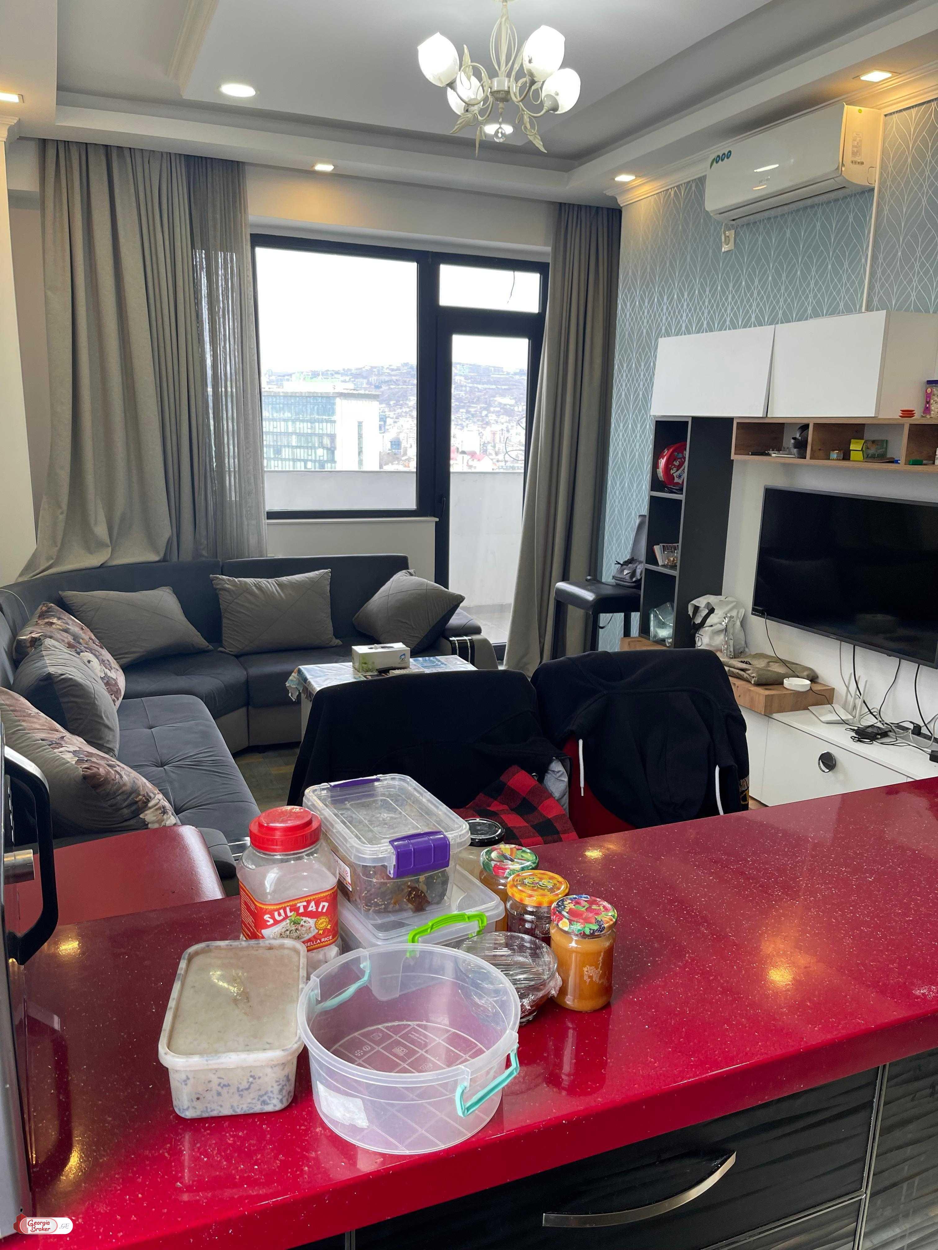 nearly repaired 3-room apartment for sale