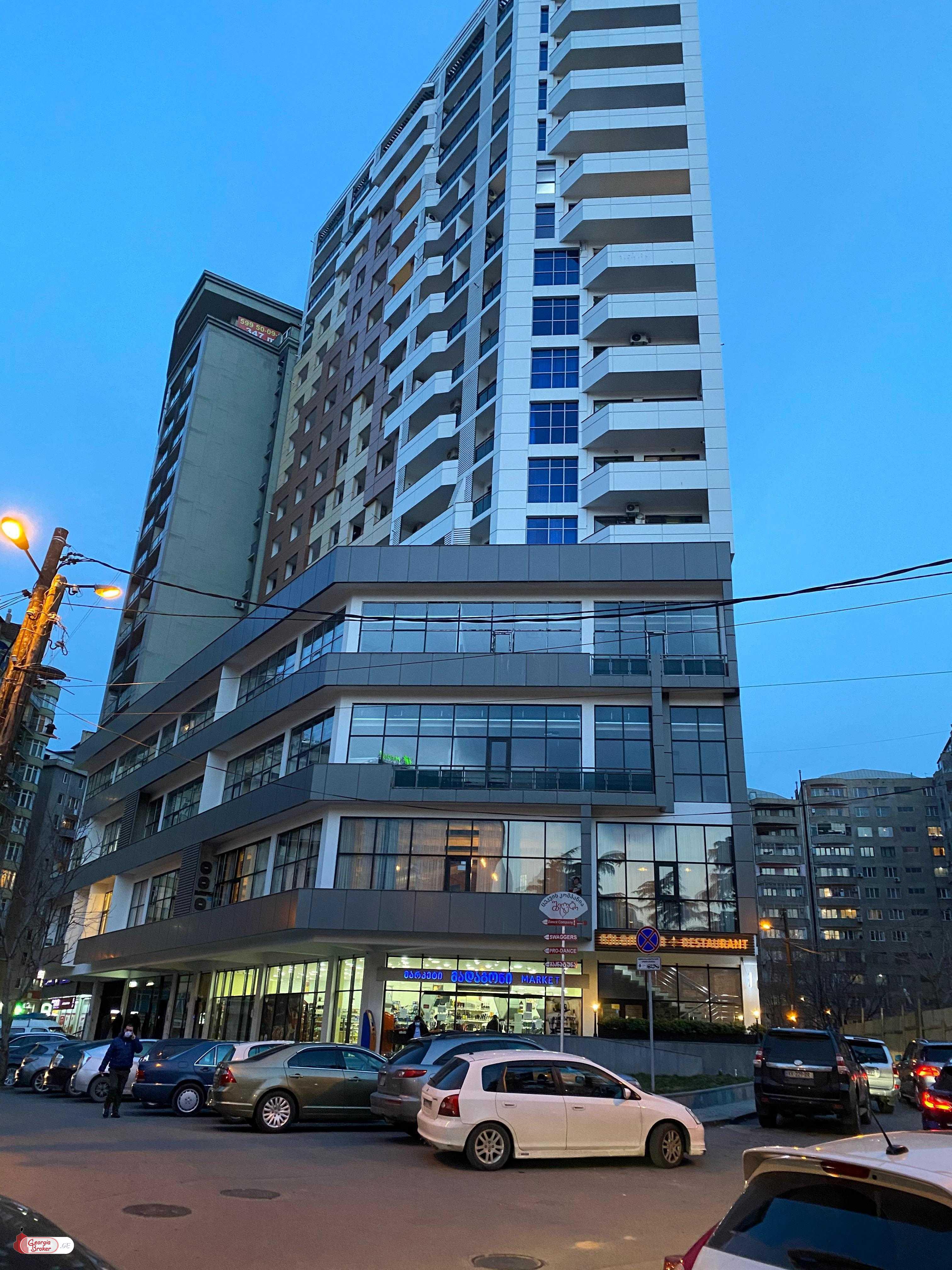 nearly repaired 3-room apartment for sale