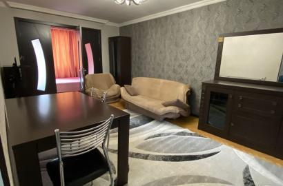 продается квартира с новым ремонтом 4-комнаты