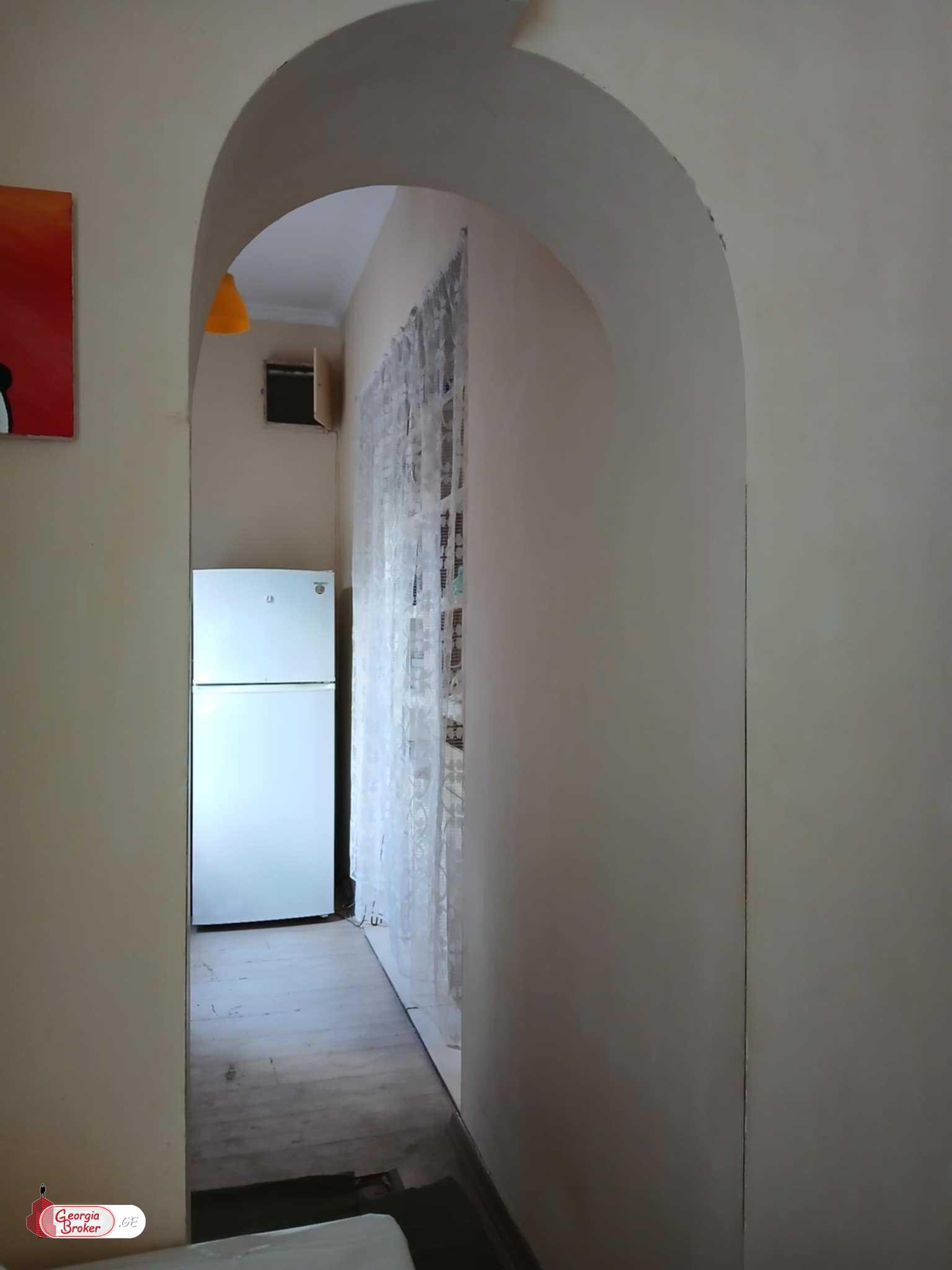 იყიდება ახალი გარემონტებული 2 ოთახიანი ბინა