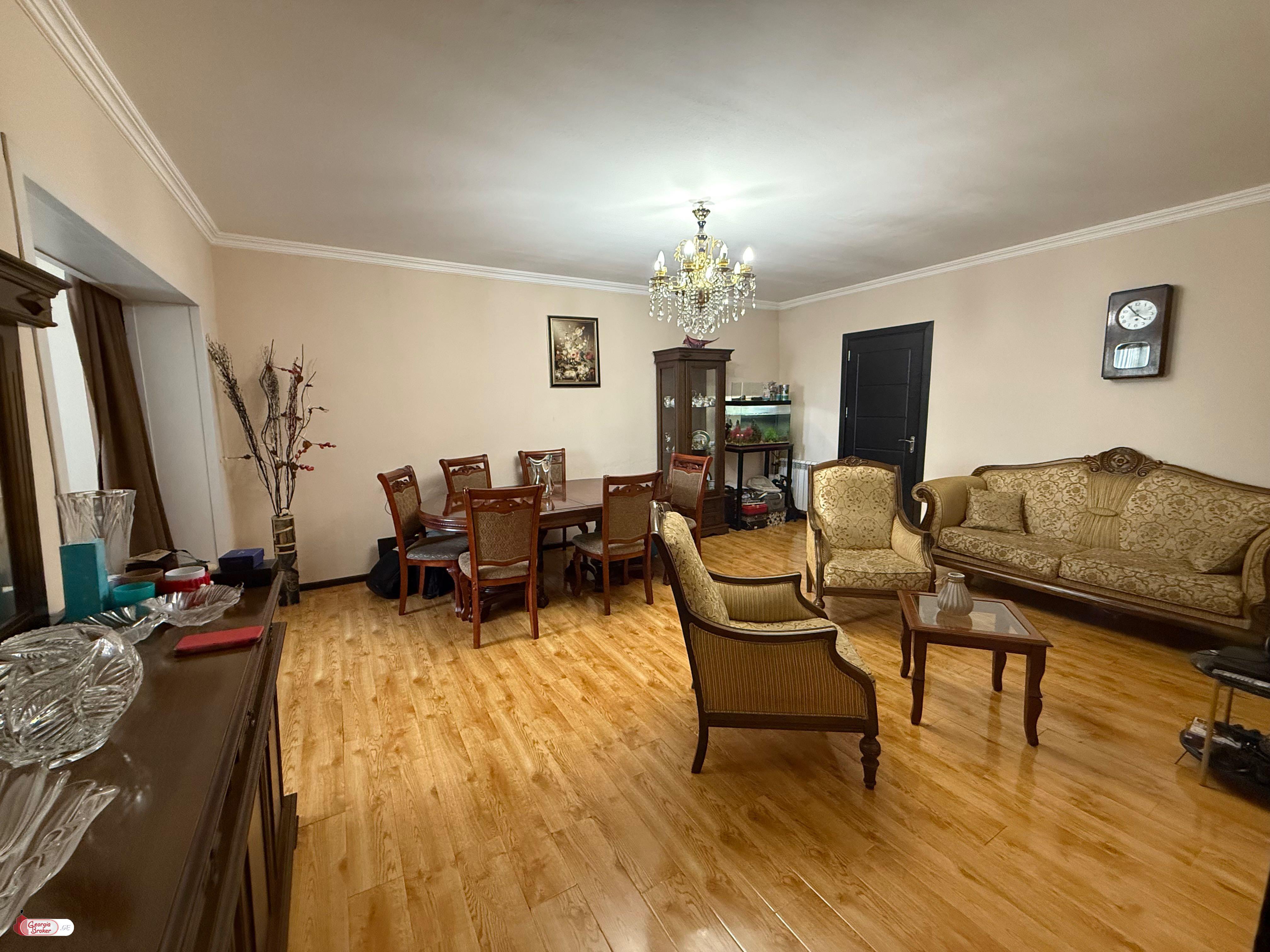 nearly repaired 4-room apartment for sale