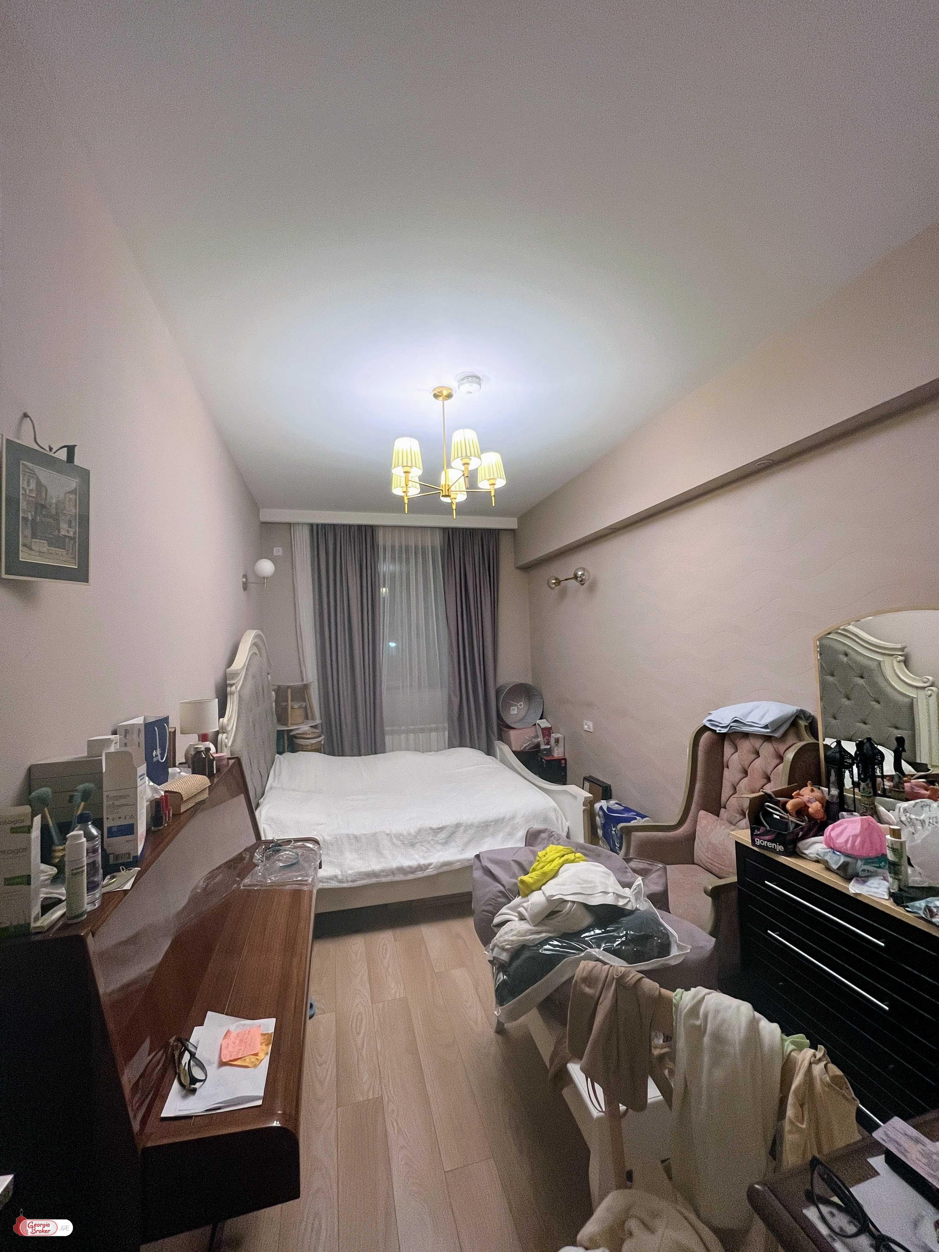 nearly repaired 3-room apartment for sale