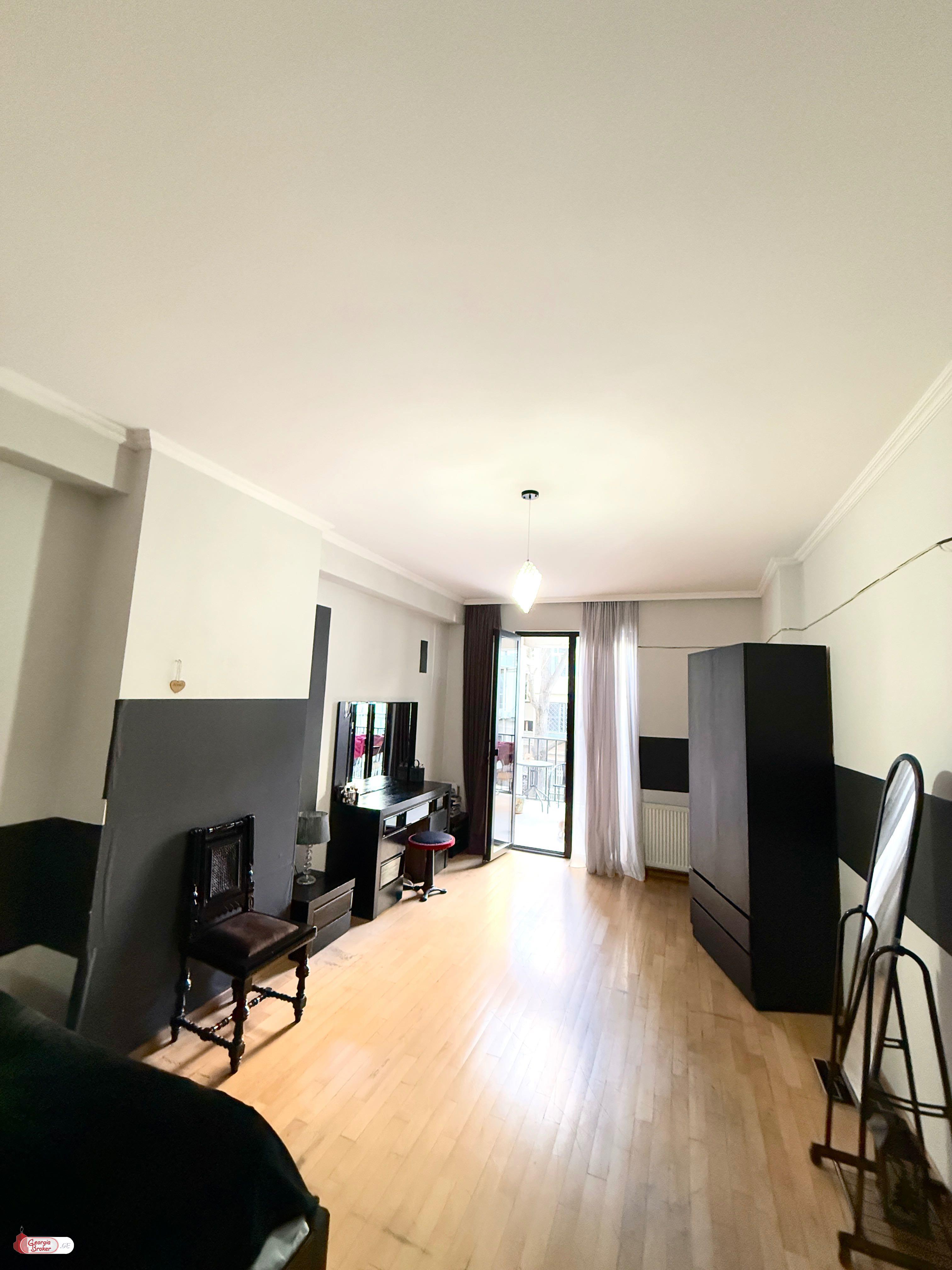 nearly repaired 4-room apartment for sale