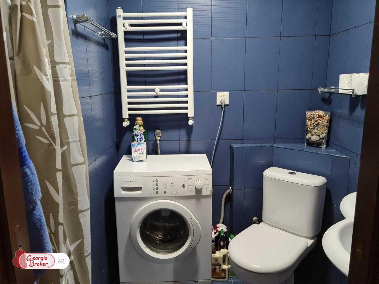 იყიდება ახალი გარემონტებული 4 ოთახიანი ბინა