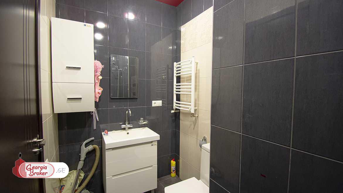 nearly repaired 4-room apartment for sale