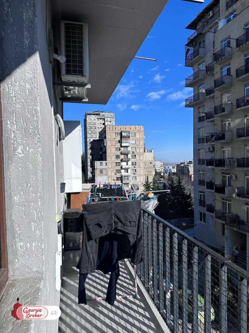 nearly repaired 3-room apartment for sale