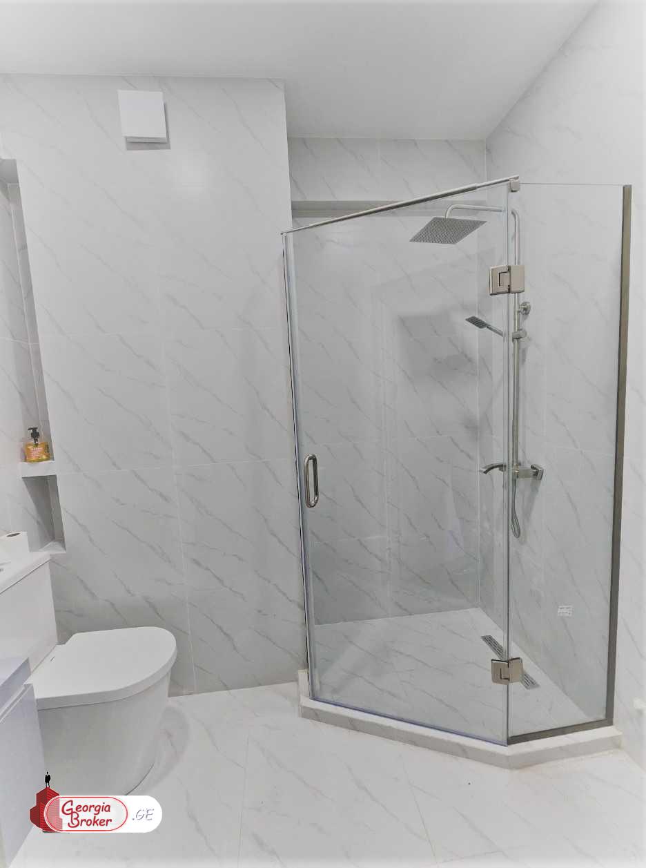 продается квартира с новым ремонтом 2-комнаты