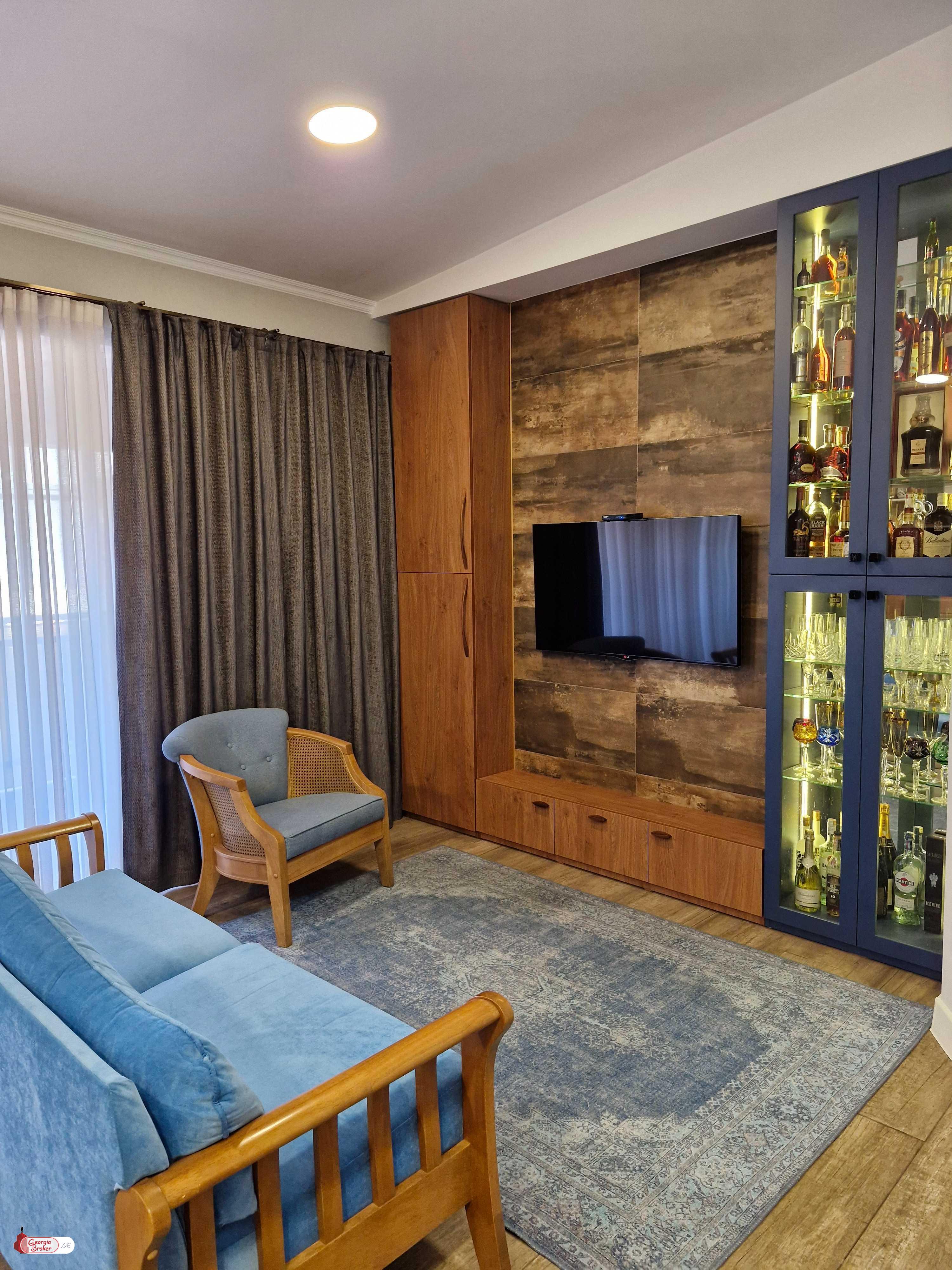 nearly repaired 3-room apartment for sale