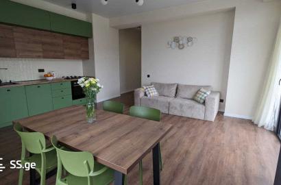 продается квартира с новым ремонтом 3-комнаты