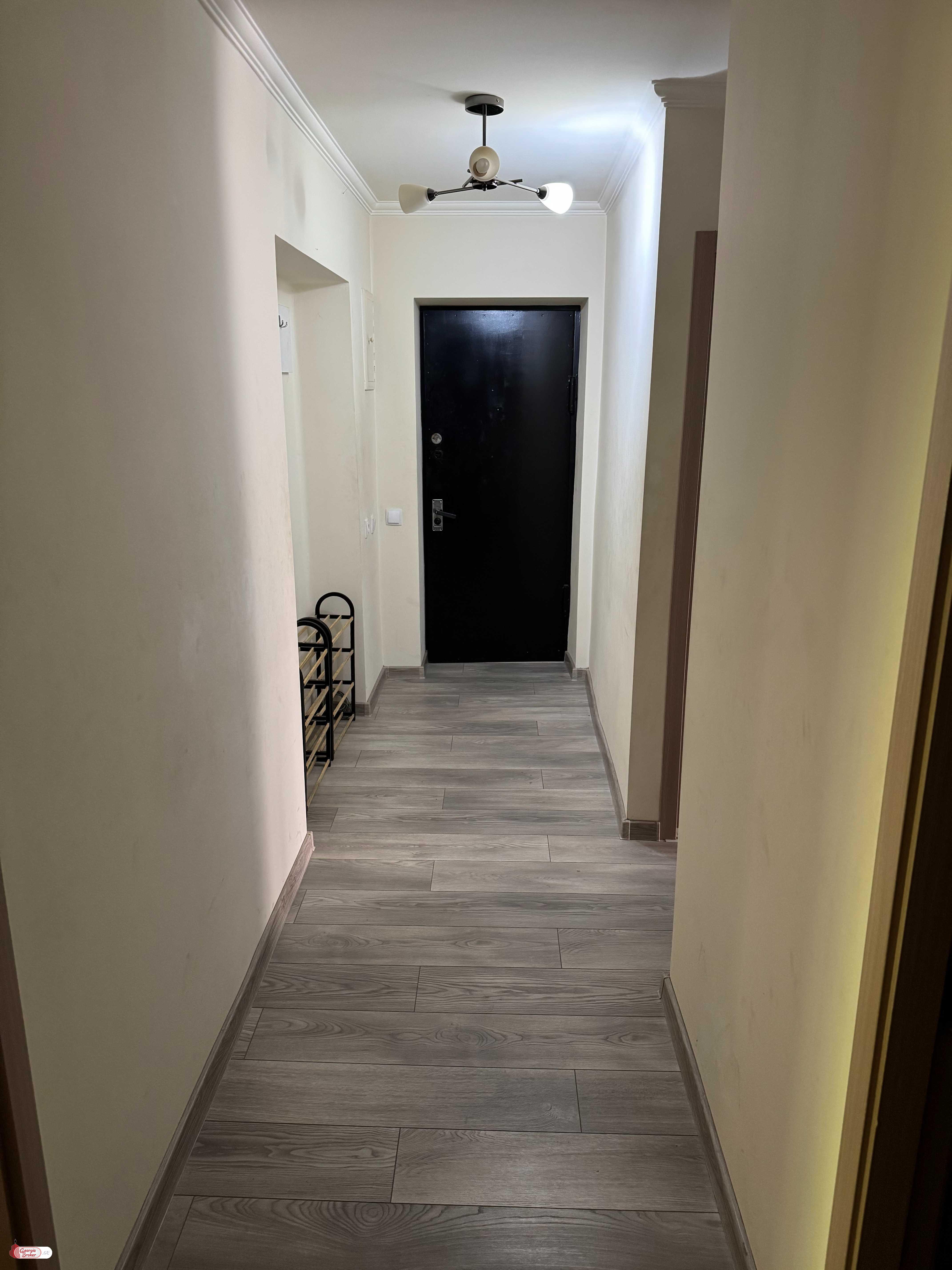 nearly repaired 3-room apartment for sale