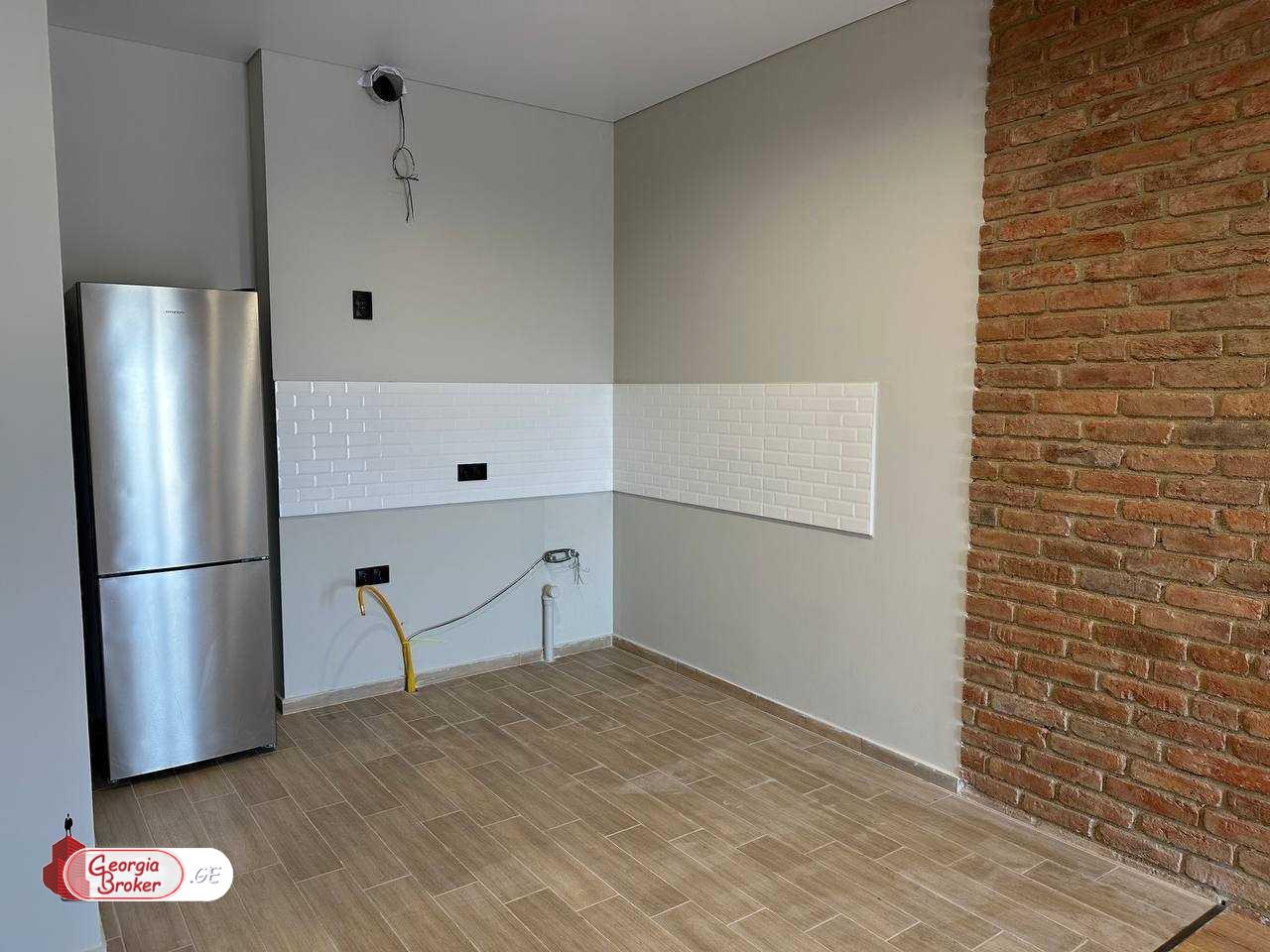 продается квартира с новым ремонтом 2-комнаты