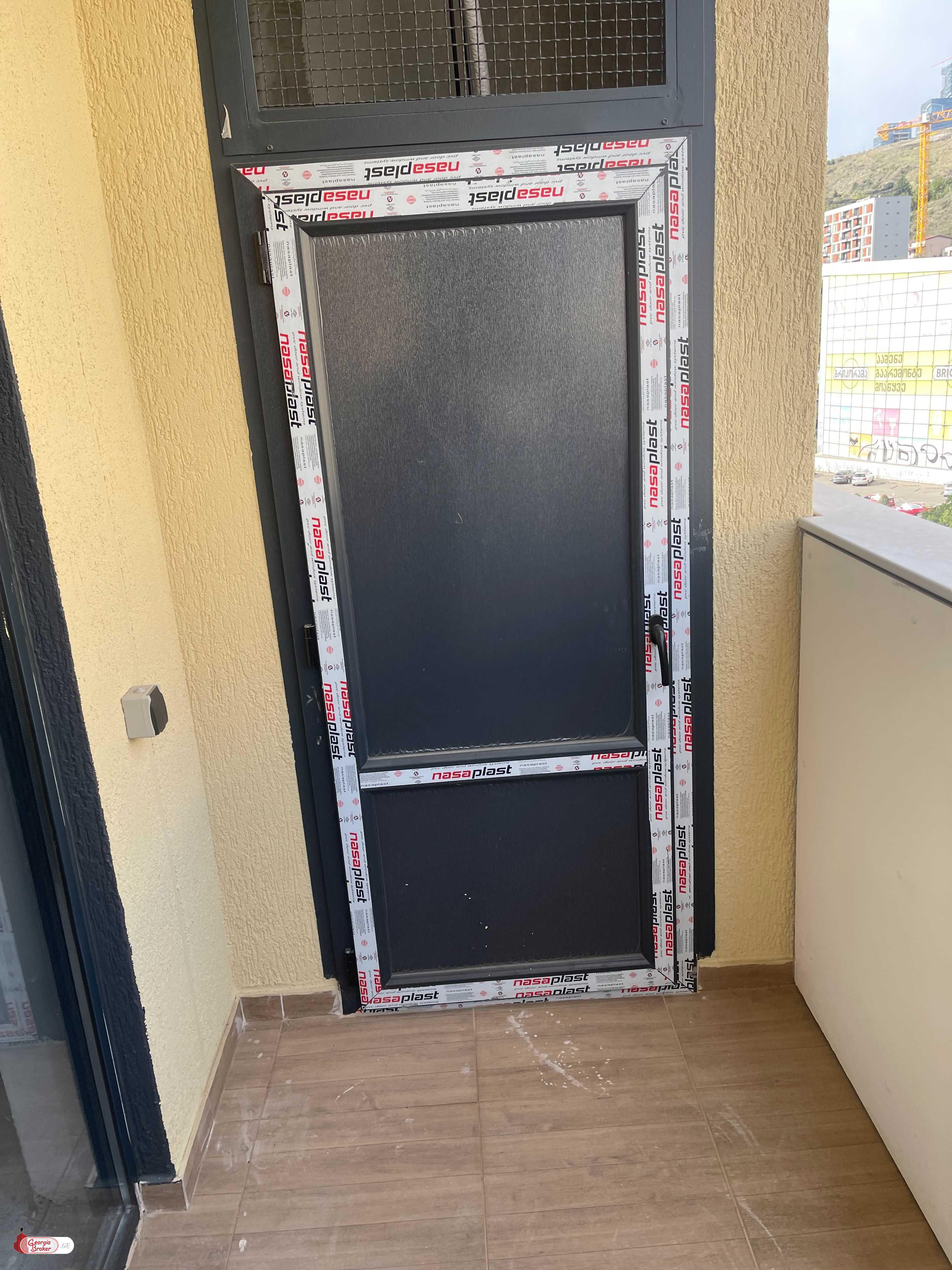 продается квартира с новым ремонтом 2-комнаты