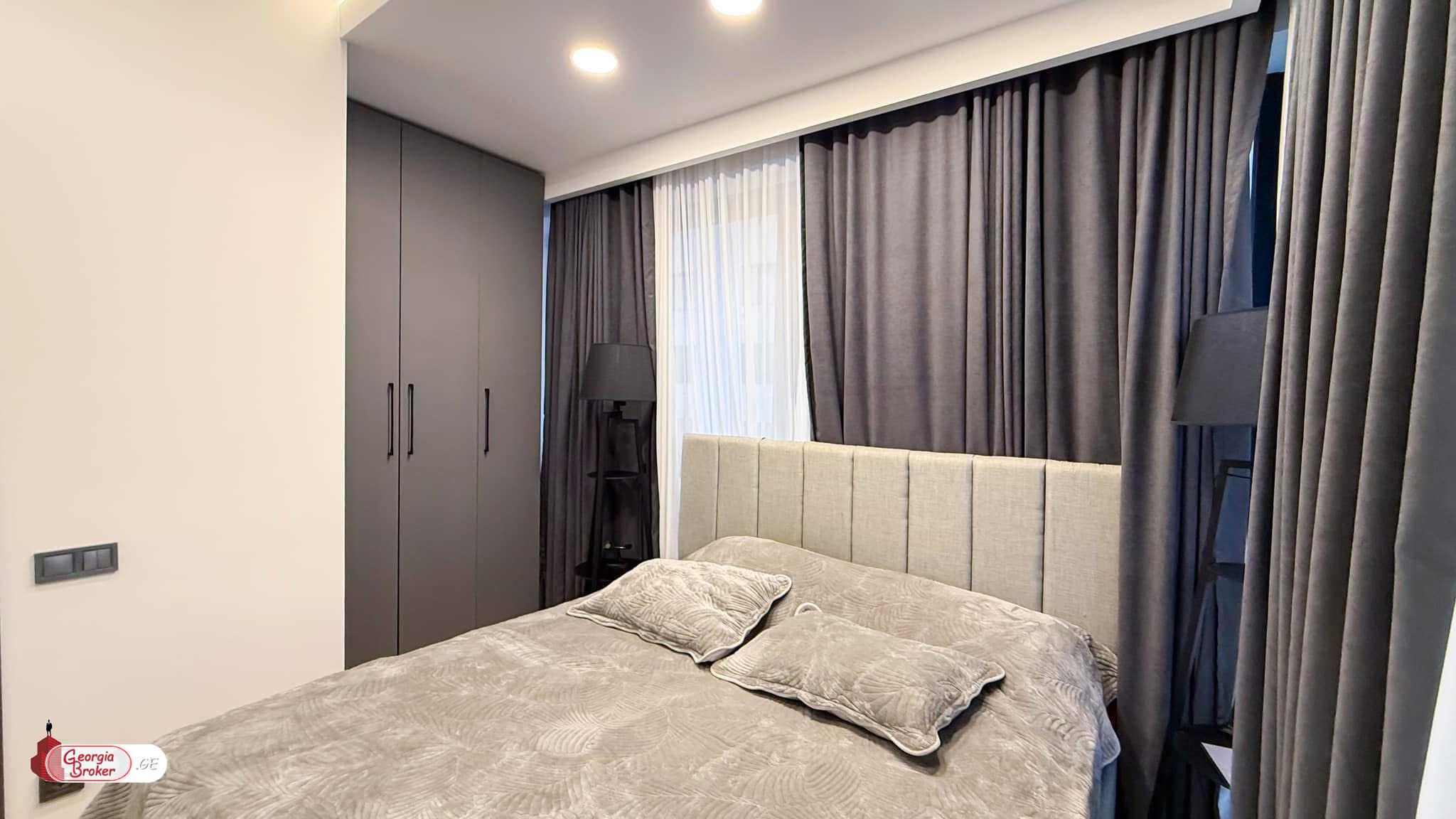 იყიდება ახალი გარემონტებული 2 ოთახიანი ბინა