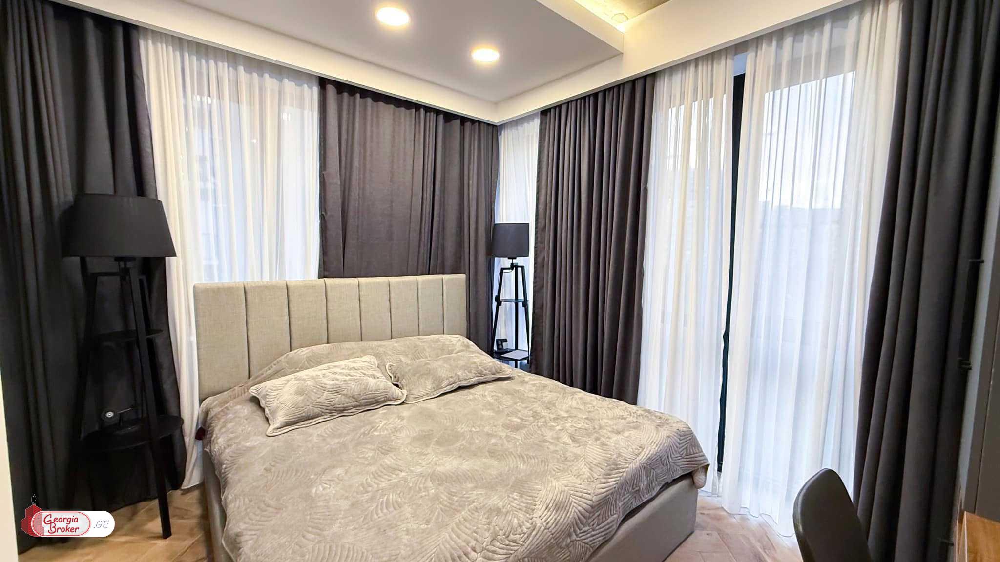 იყიდება ახალი გარემონტებული 2 ოთახიანი ბინა