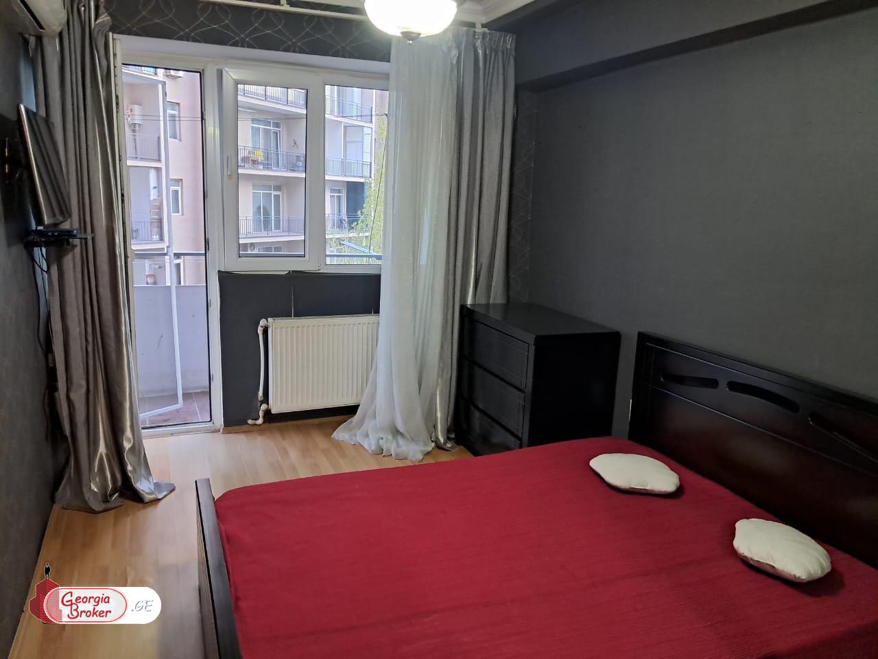 nearly repaired 3-room apartment for sale