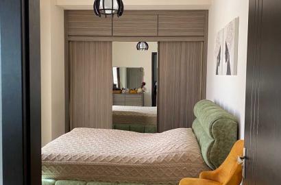 продается квартира с новым ремонтом 4-комнаты