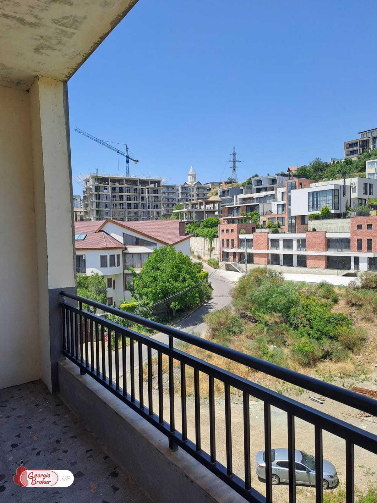 იყიდება ახალი გარემონტებული 2 ოთახიანი ბინა