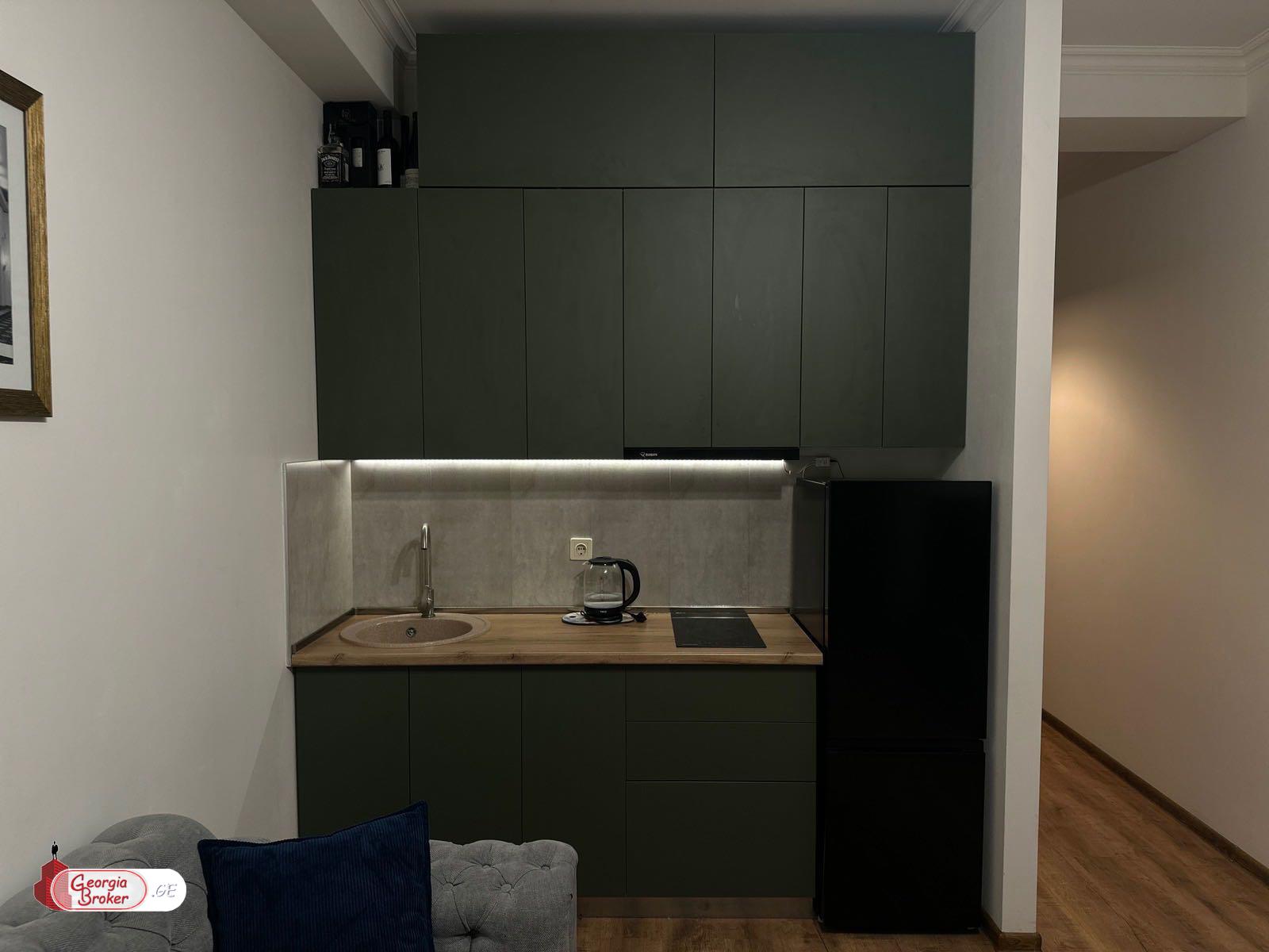 იყიდება ახალი გარემონტებული 2 ოთახიანი ბინა