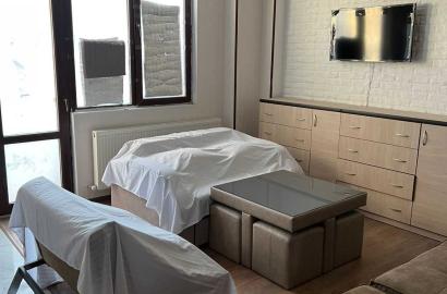 продается квартира с новым ремонтом 2-комнаты