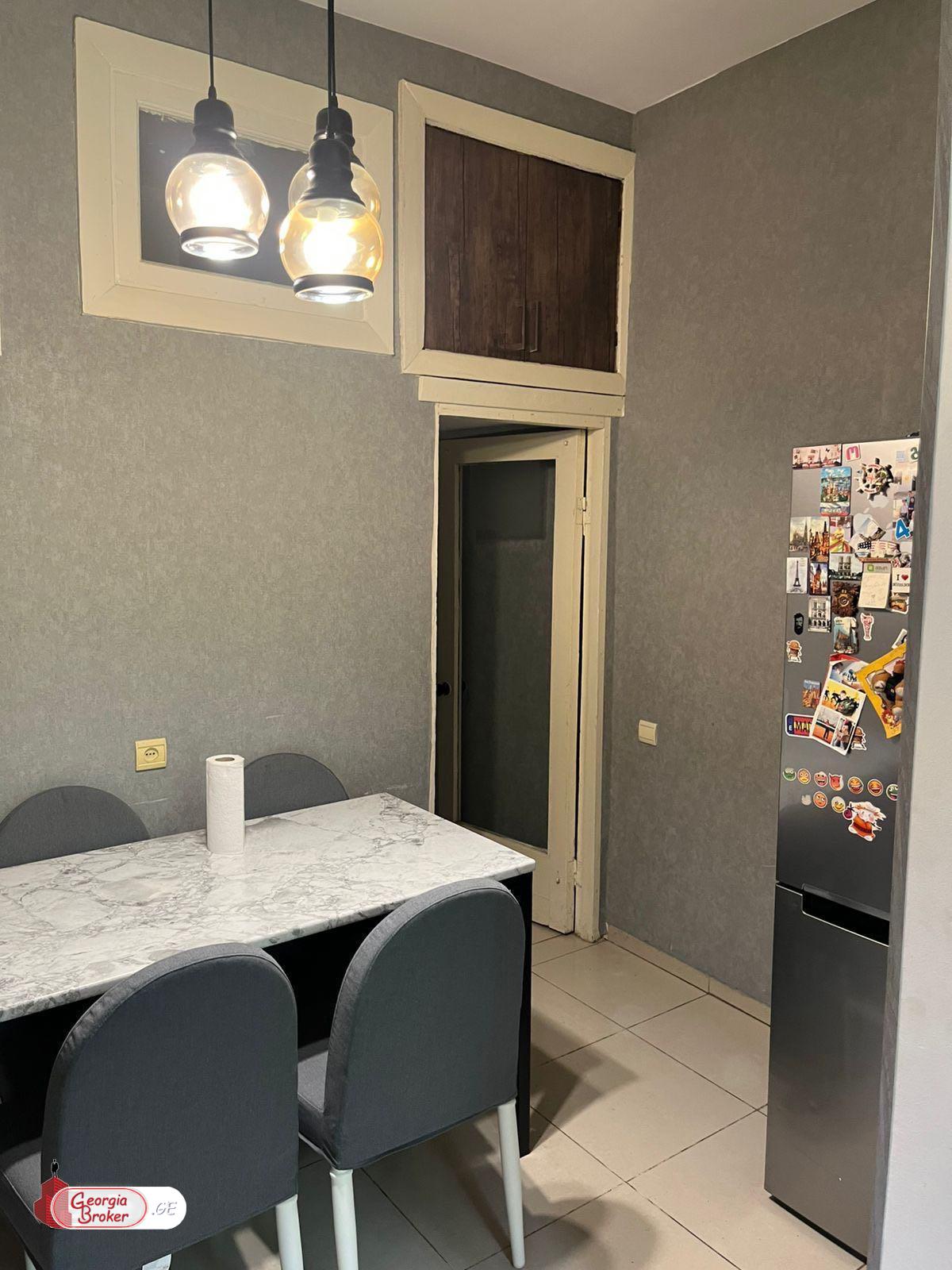 nearly repaired 3-room apartment for sale