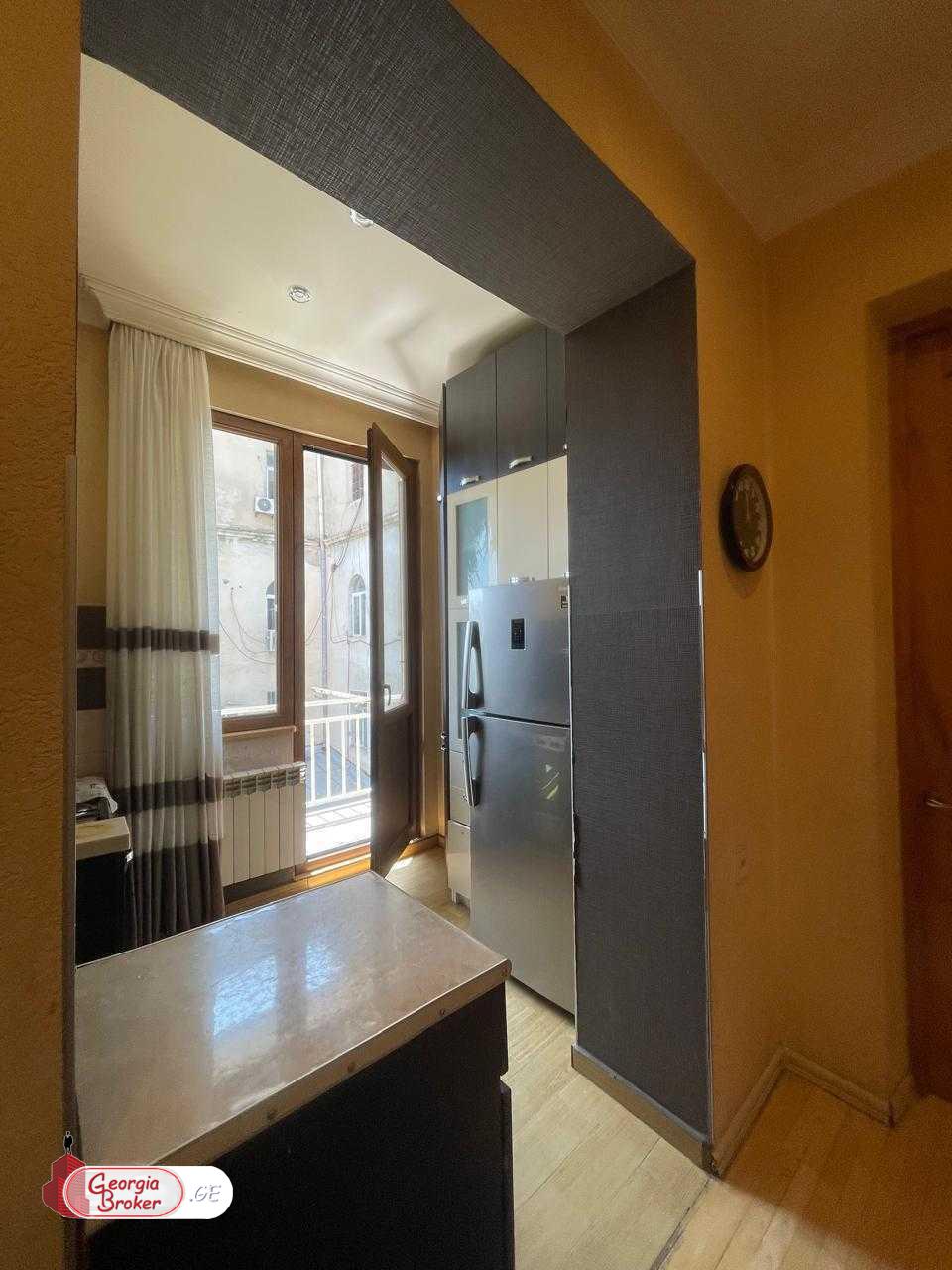 nearly repaired 3-room apartment for sale