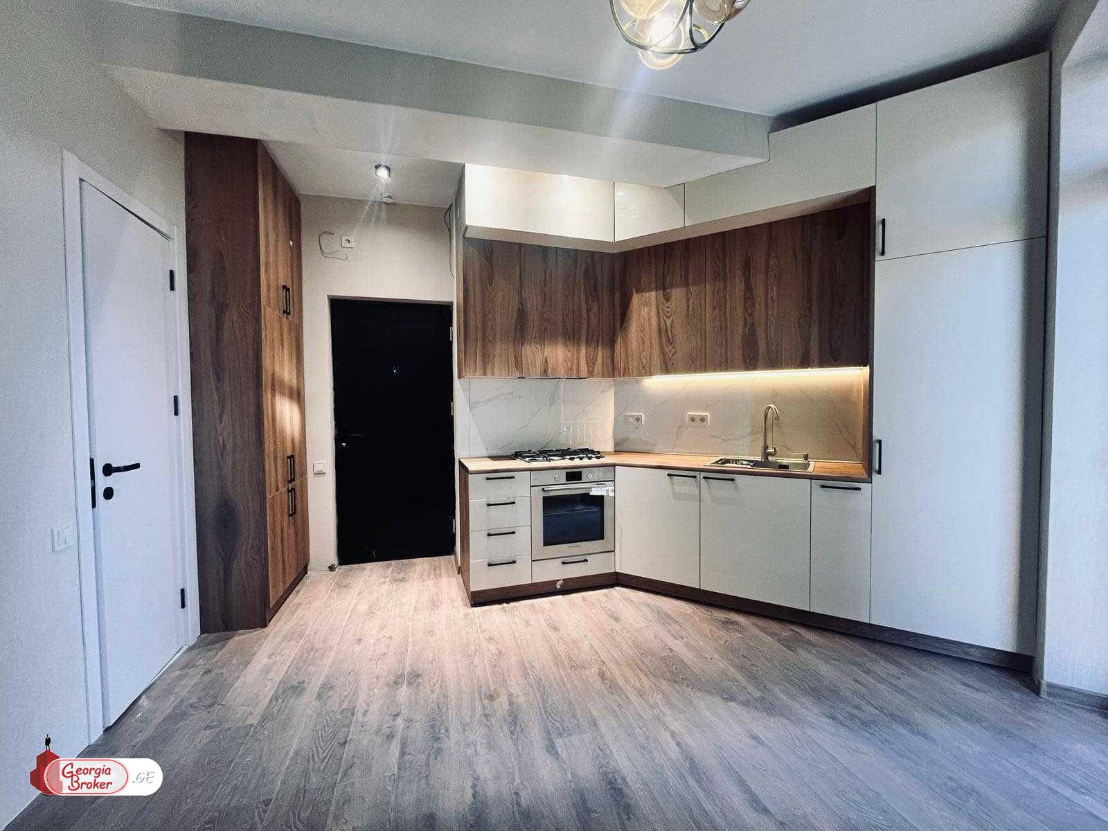 nearly repaired 2-room apartment for sale