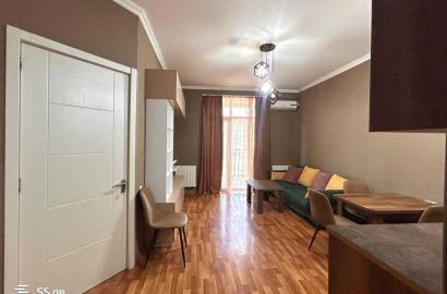 продается квартира с новым ремонтом 3-комнаты