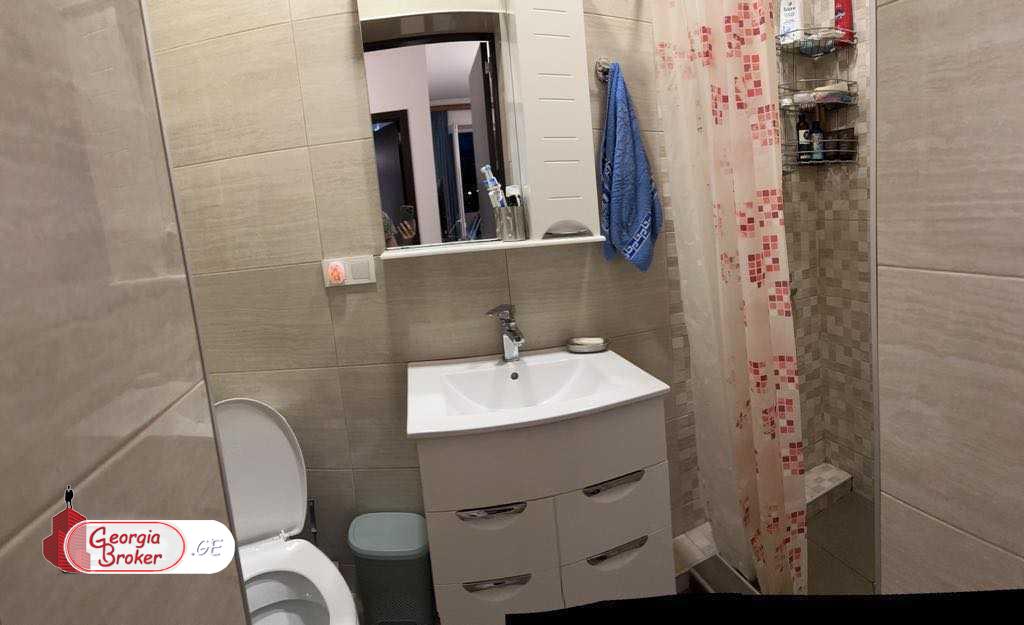 продается квартира с новым ремонтом 2-комнаты