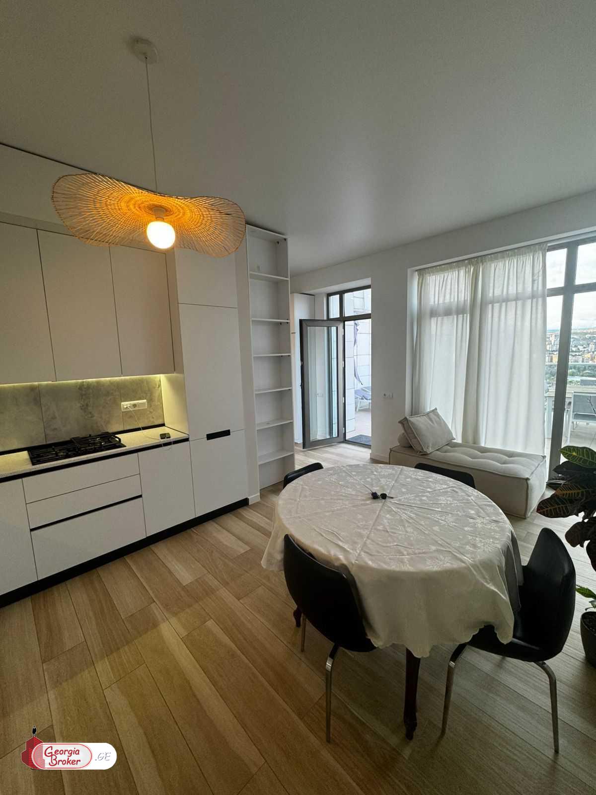 продается квартира с новым ремонтом 2-комнаты