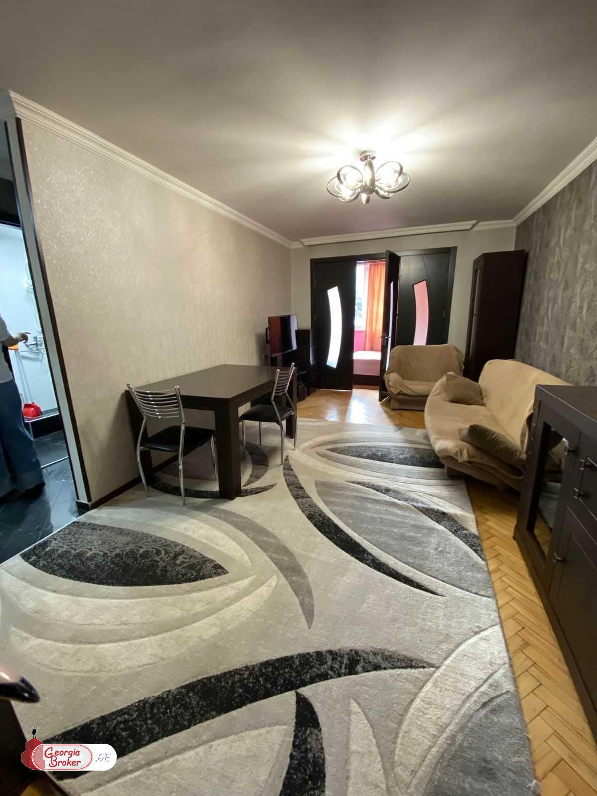 იყიდება ახალი გარემონტებული 3 ოთახიანი ბინა