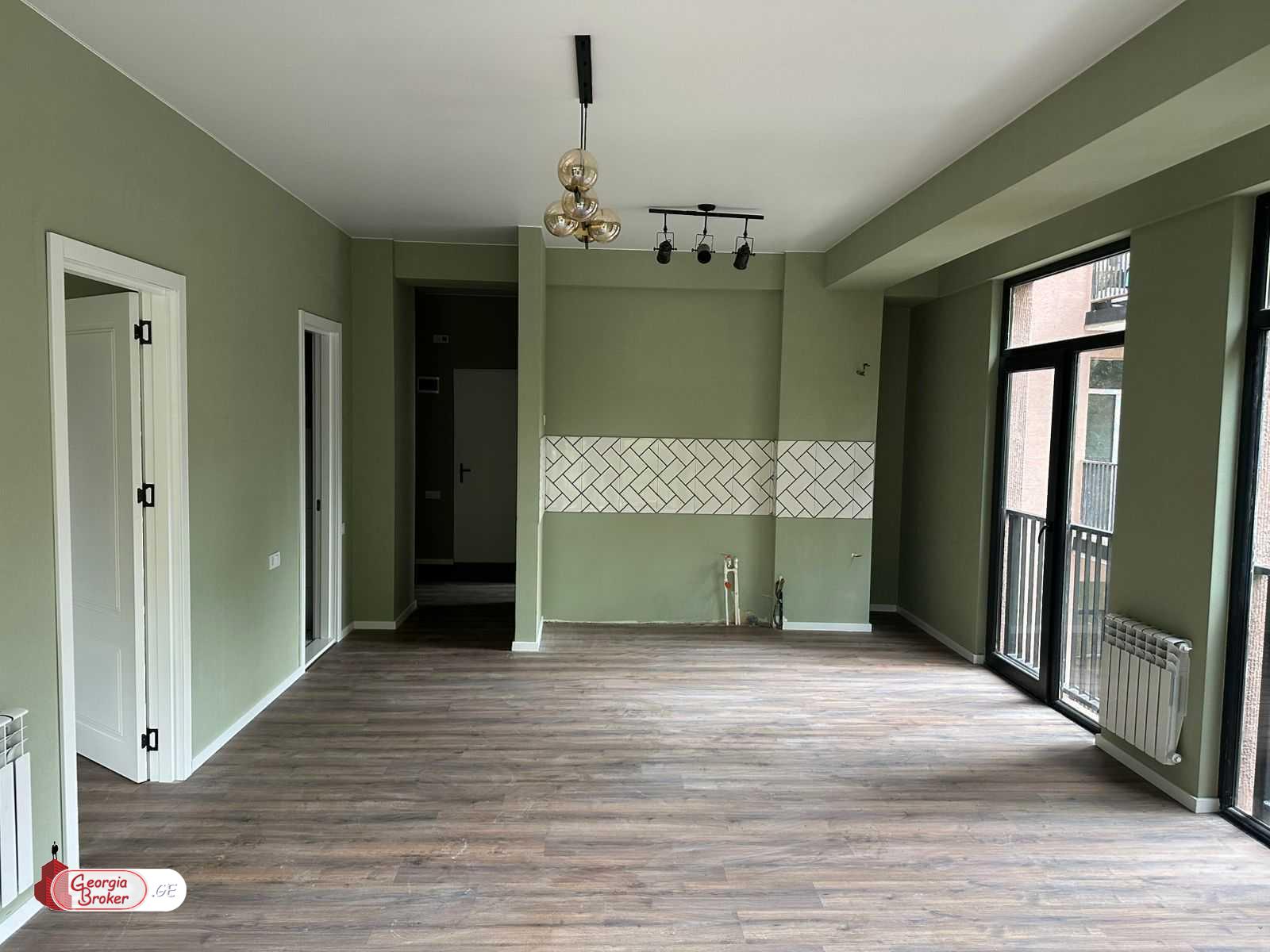 იყიდება ახალი გარემონტებული 3 ოთახიანი ბინა