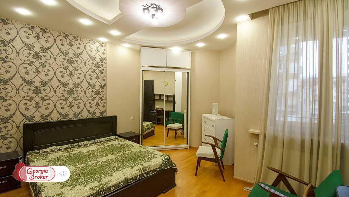 nearly repaired 4-room apartment for sale