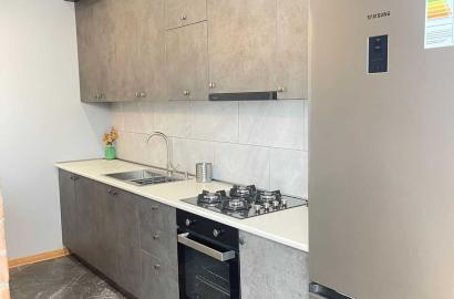 продается квартира с новым ремонтом 2-комнаты