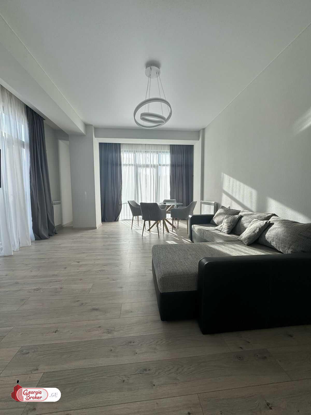 nearly repaired 2-room apartment for sale