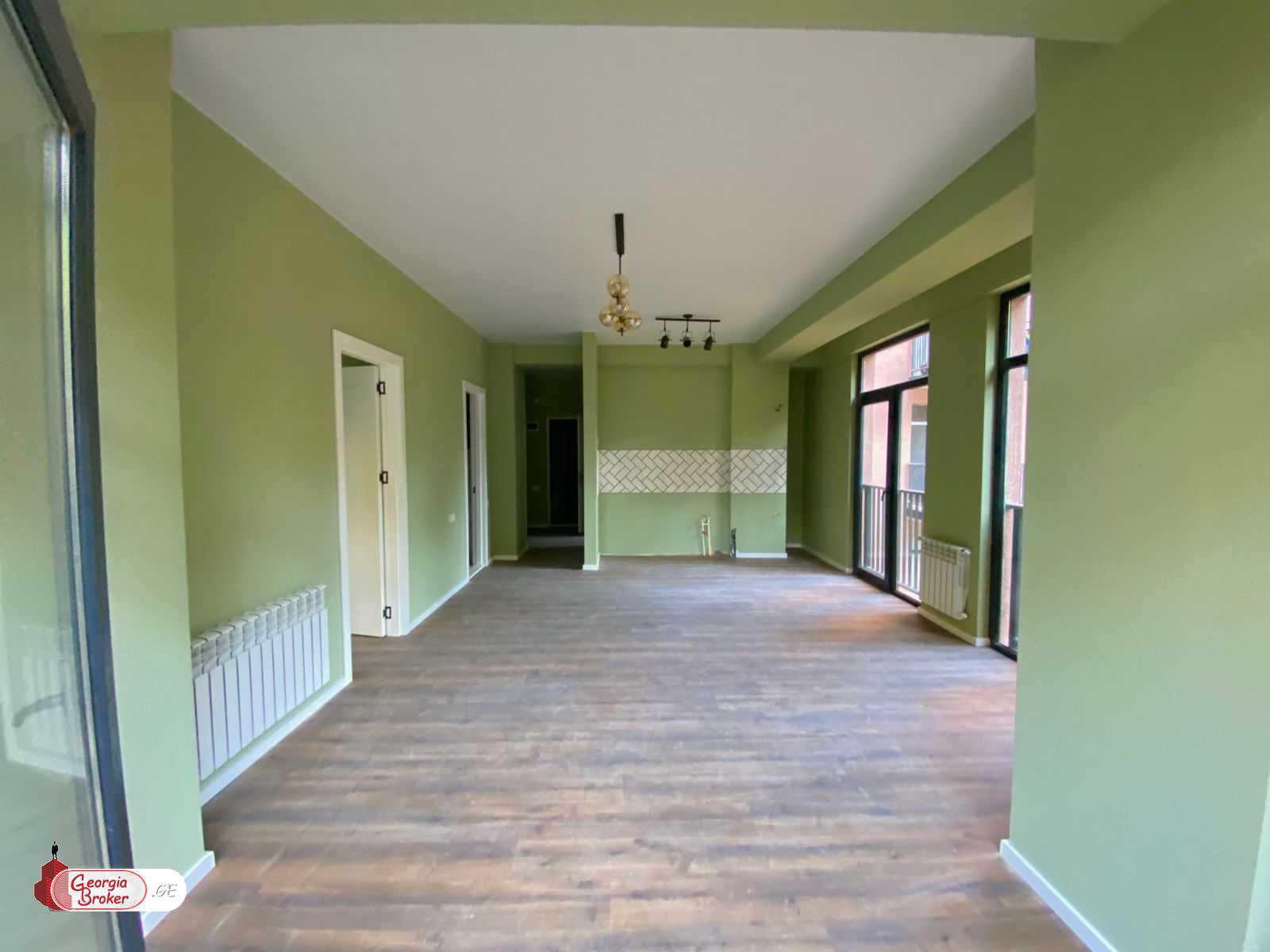 იყიდება ახალი გარემონტებული 3 ოთახიანი ბინა